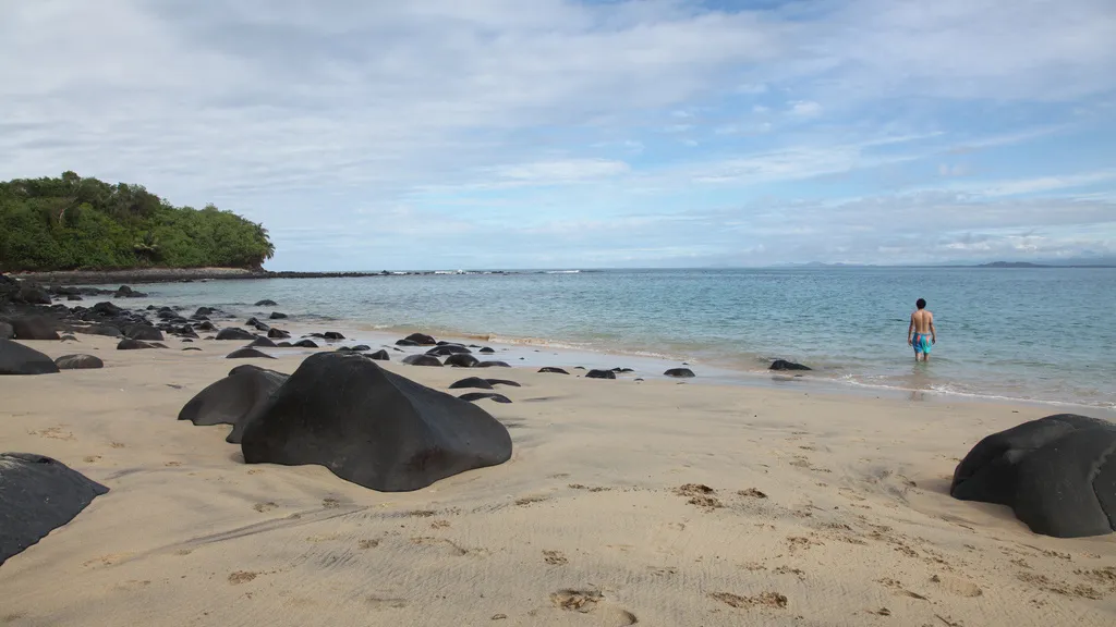 Private island and beaches at Morro Negrito